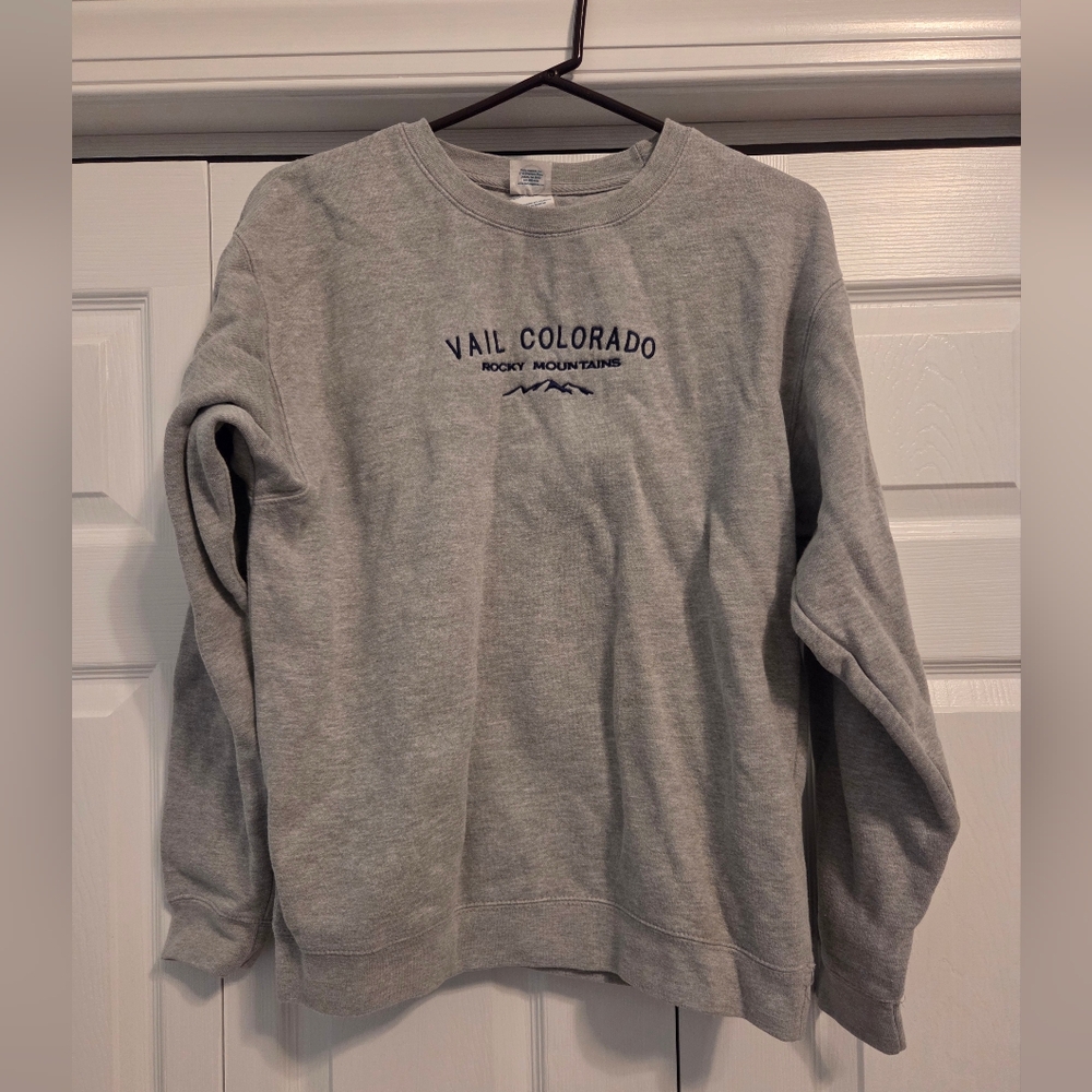 Vail Colorado crewneck Medium